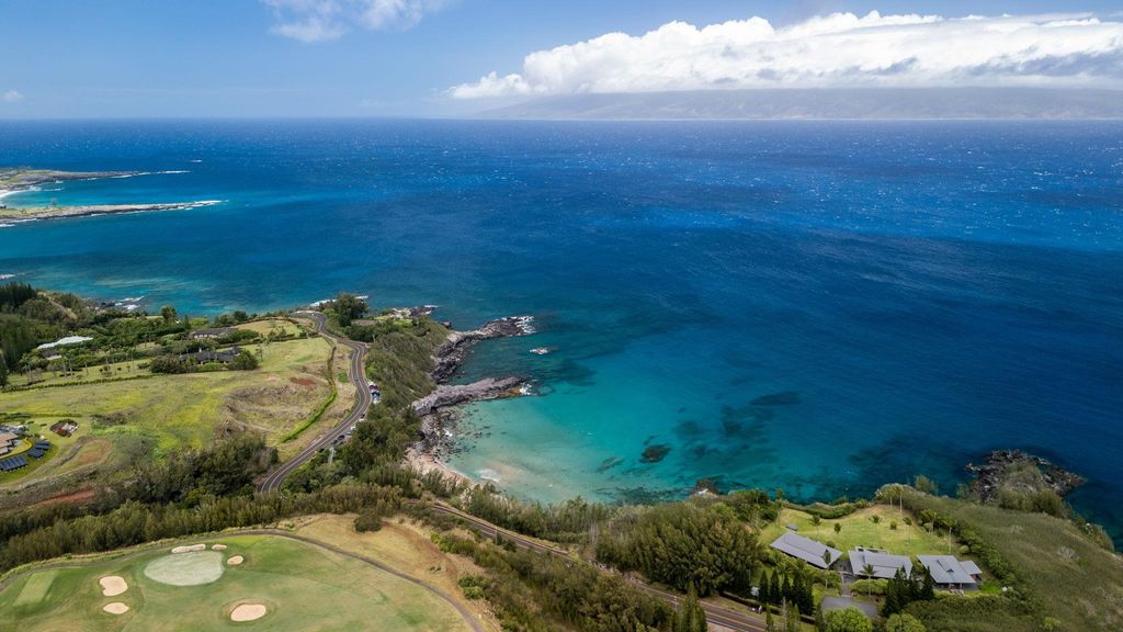 Photo of Honoapiilani Hwy, Lahaina, HI 96761 (MLS # 407241)