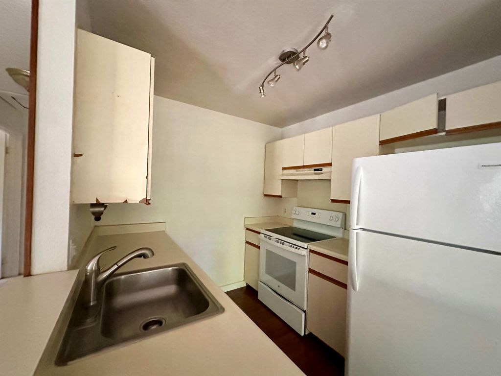 Photo of 140 Uwapo Rd #33-201, Kihei, HI 96753 (MLS # 407635)