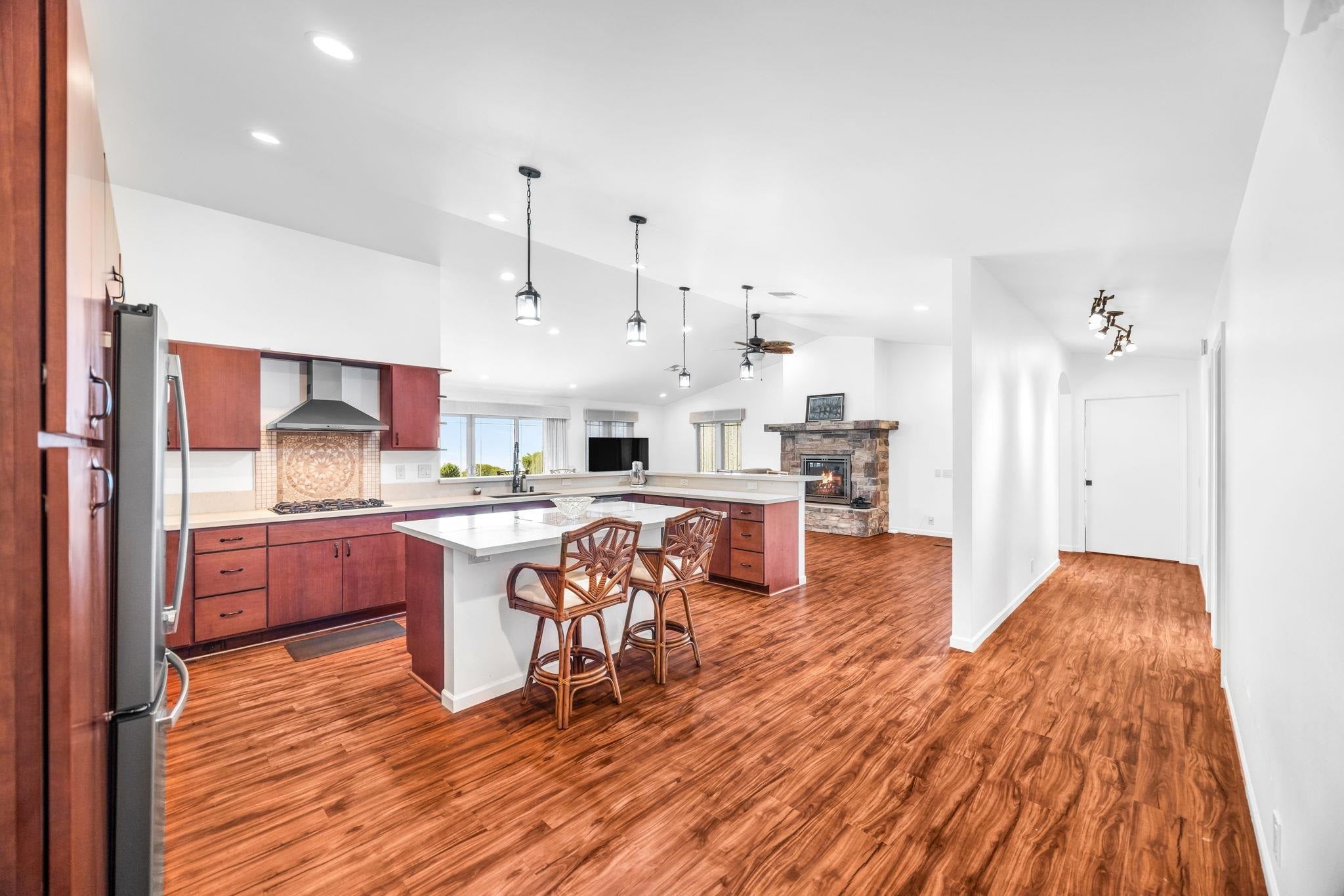 143 Leiohu Cir