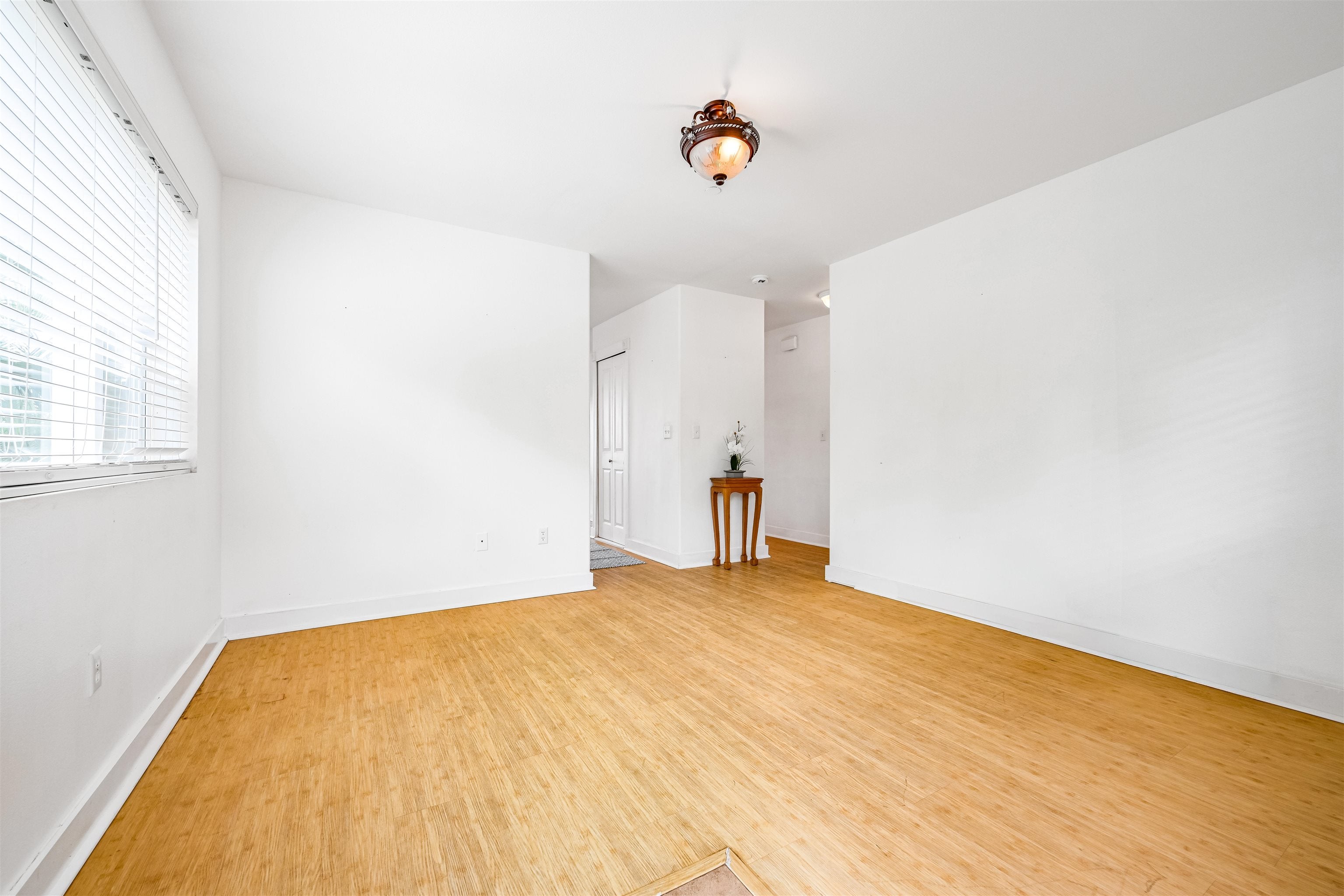17 Jillian Ln 521