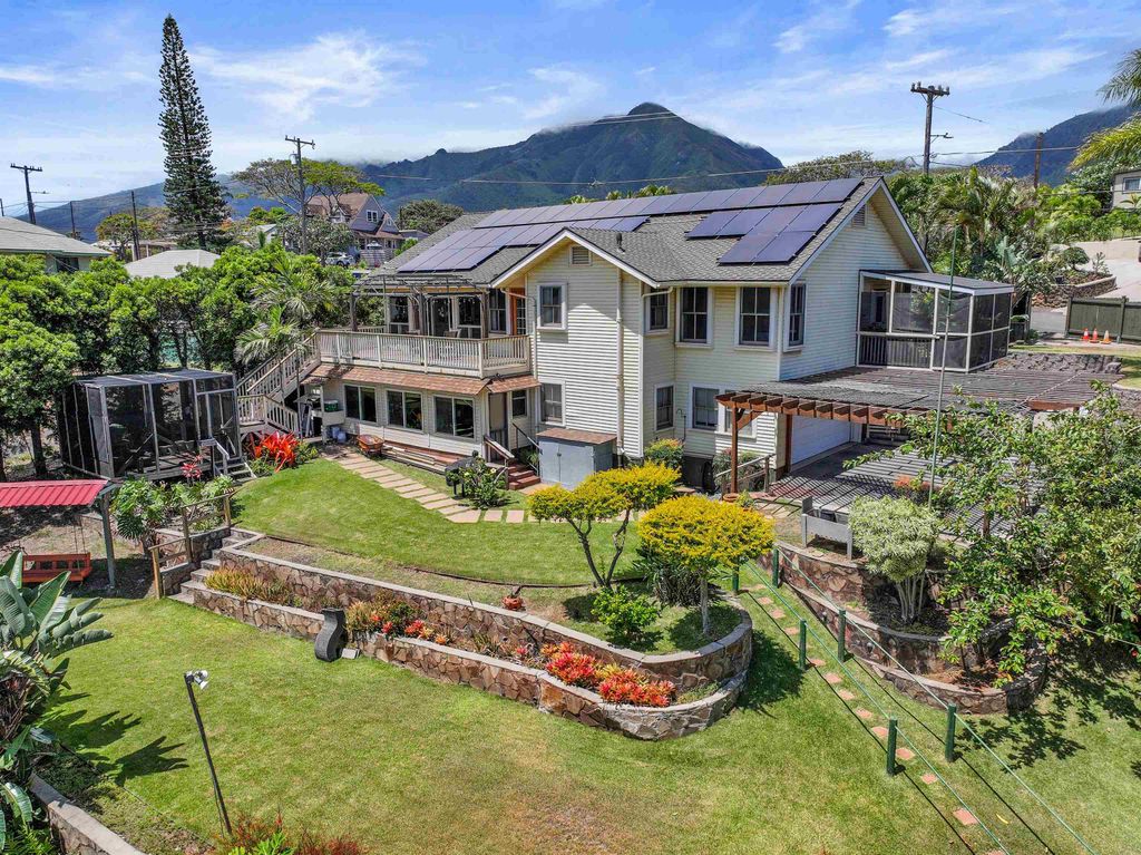 Photo of 150 Naniloa Dr, Wailuku, HI 96793 (MLS # 408036)