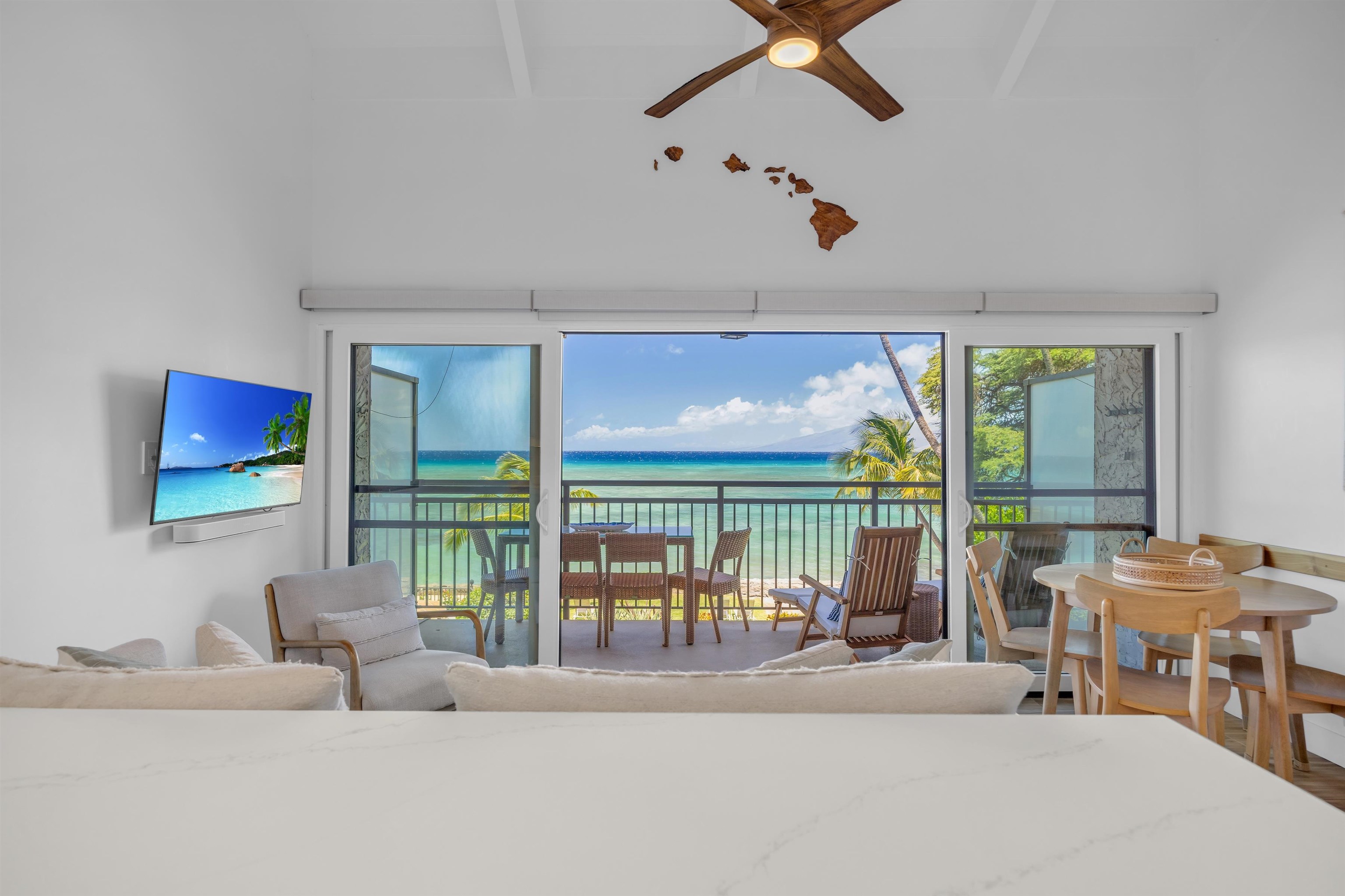 3901 Lower Honoapiilani Rd 207