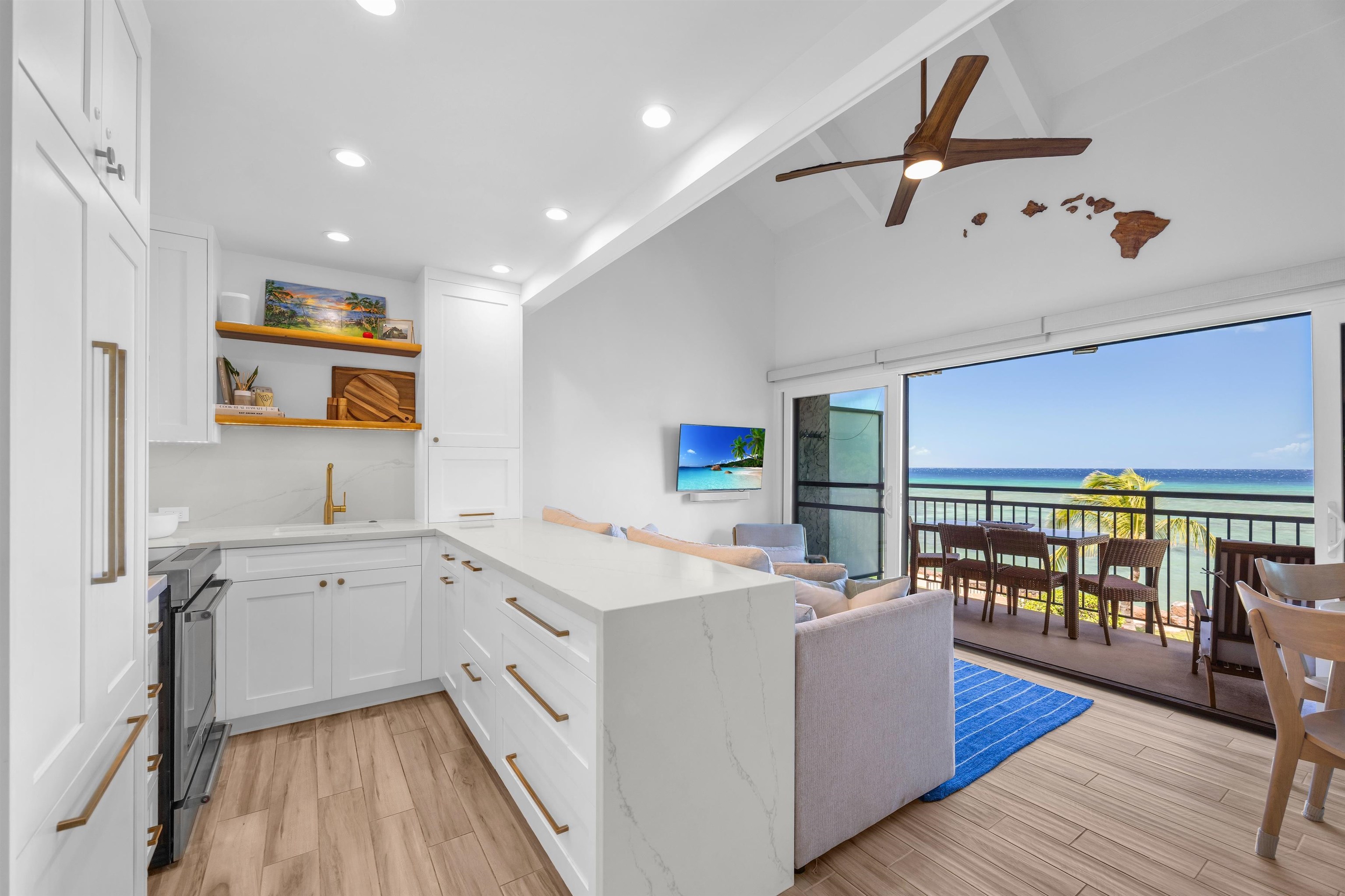 3901 Lower Honoapiilani Rd 207