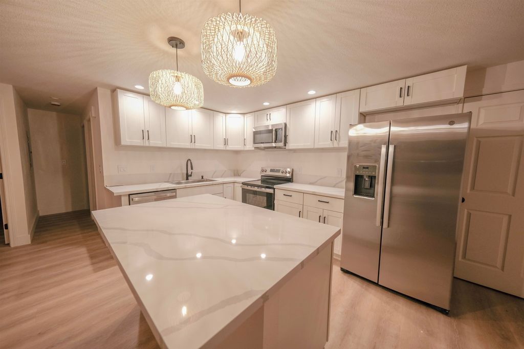 Photo of 457 Aleo Pl, Kahului, HI 96732 (MLS # 407099)