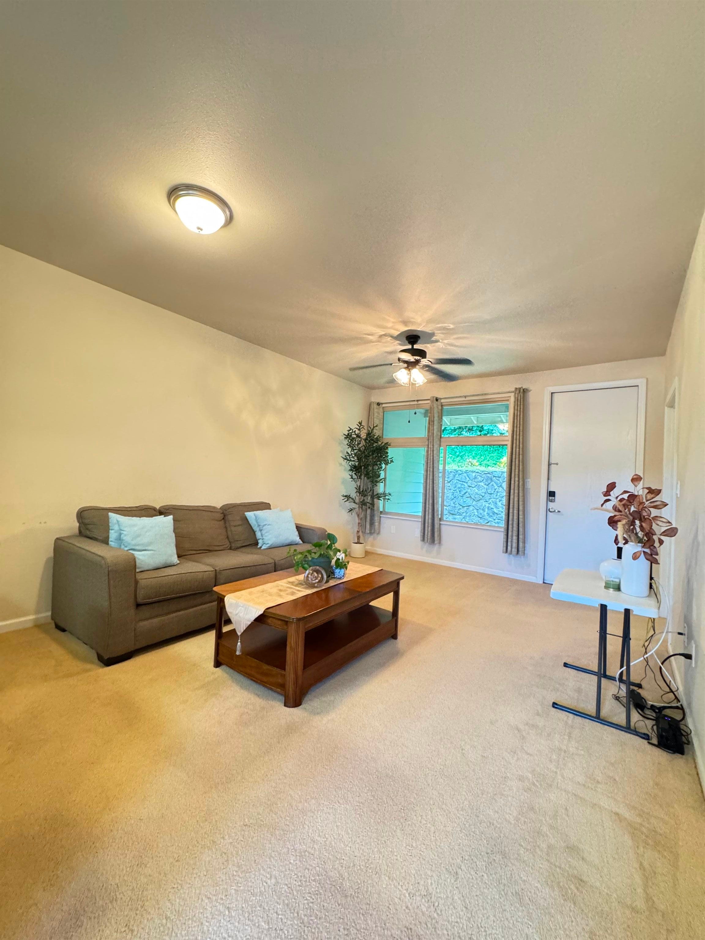 135 Hoowaiwai Loop 2403