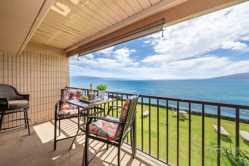 3785 Lower Honoapiilani Rd 208