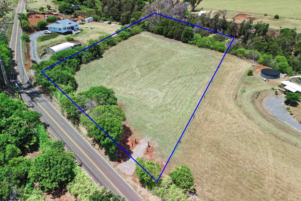 Photo of 1074 Olinda Rd #B, Makawao, HI 96768 (MLS # 406905)