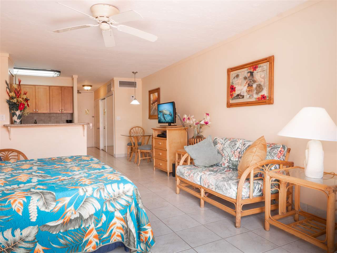 475 Front St 218