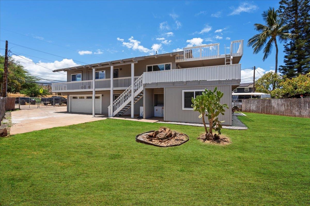 402 Auhana Rd
