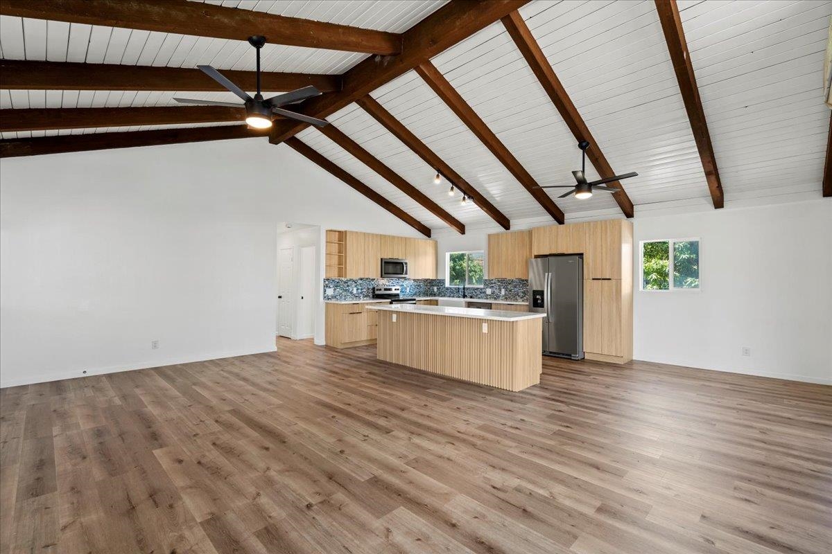 402 Auhana Rd