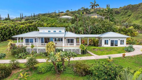 445 Kaukini Loop Wailuku HI 96793