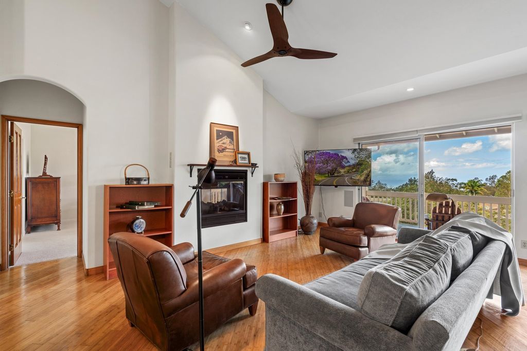 Photo of 33 U&#39;au Pl, Kula, HI 96790 (MLS # 407641)