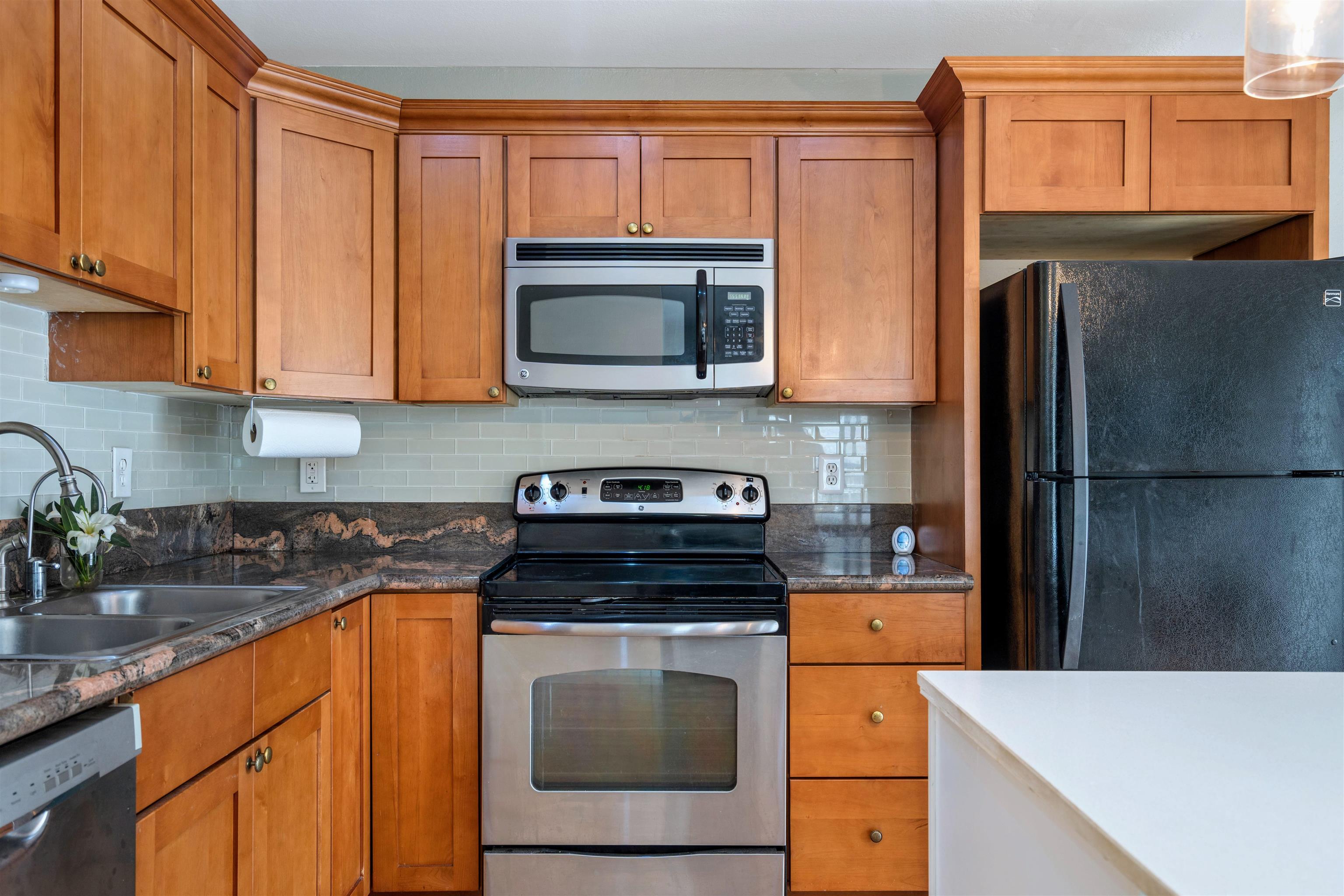 480 Kenolio Rd 11-206