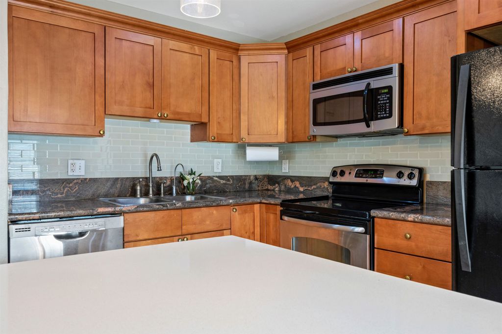 Photo of 480 Kenolio Rd #11-206, Kihei, HI 96753 (MLS # 407545)