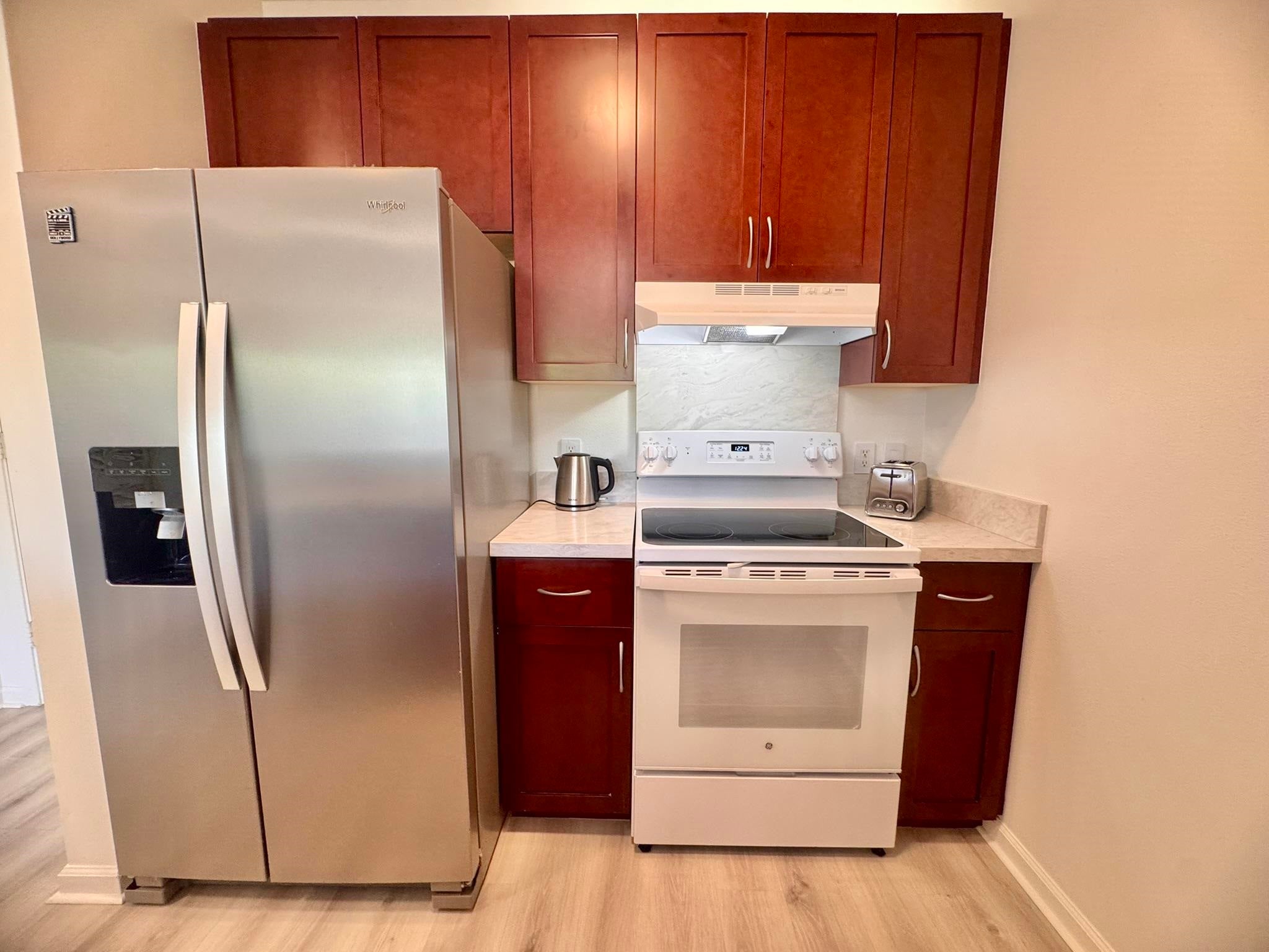 210 Hooulu Ln 506