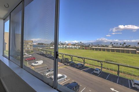 111 Kahului Beach Rd B404 Kahului HI 96732