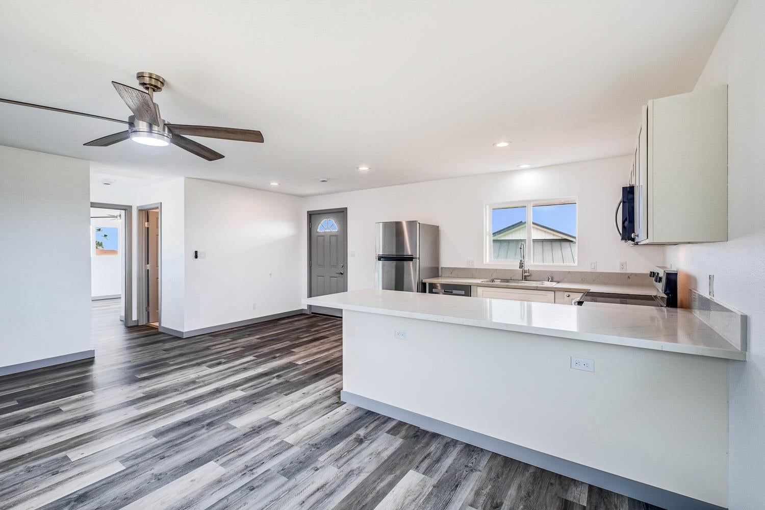 310 Front St Unit B