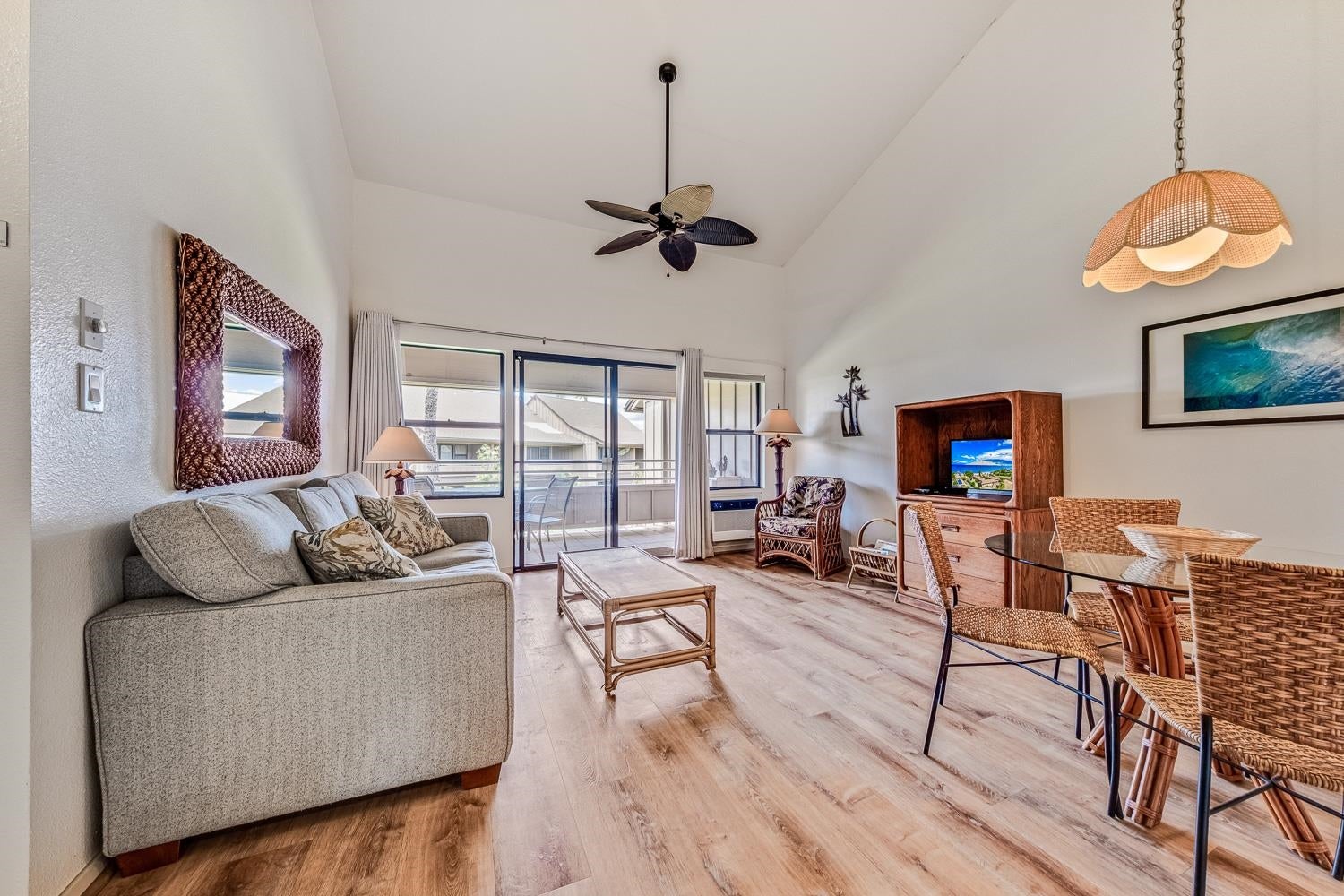 679 S Kihei Rd D208