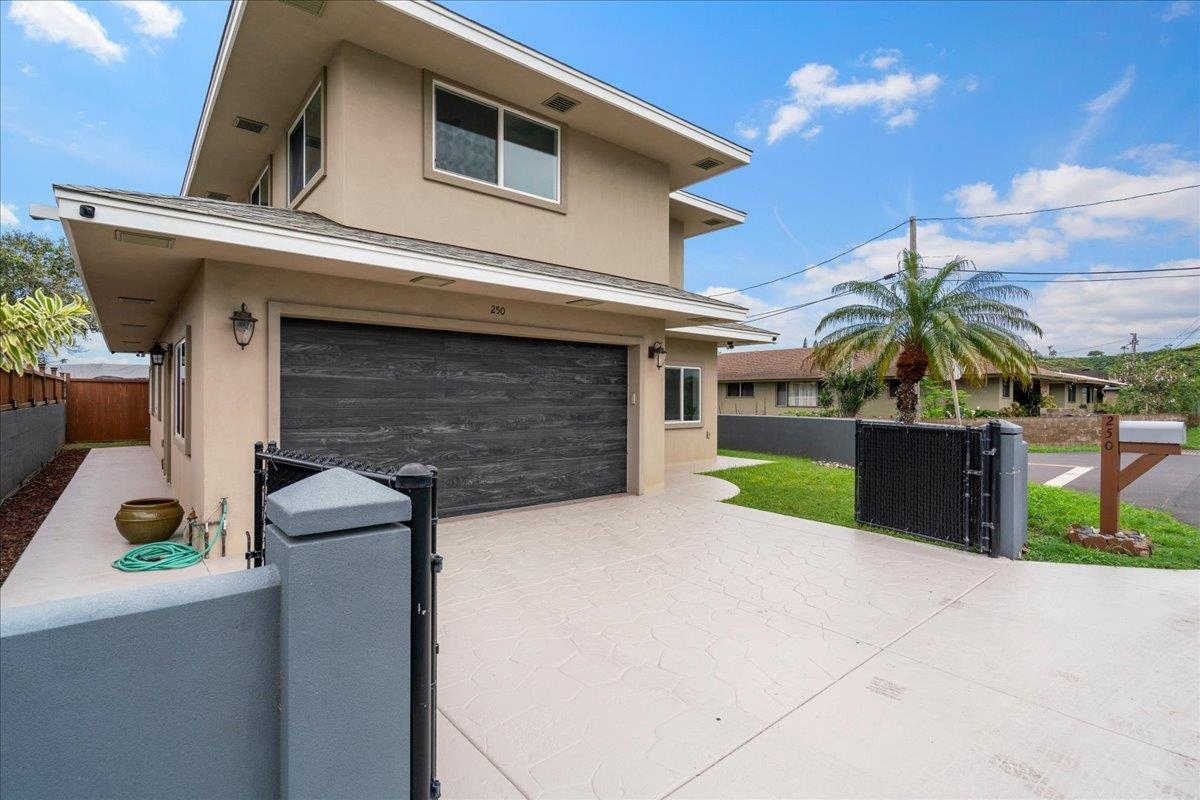 250 Halewili Dr