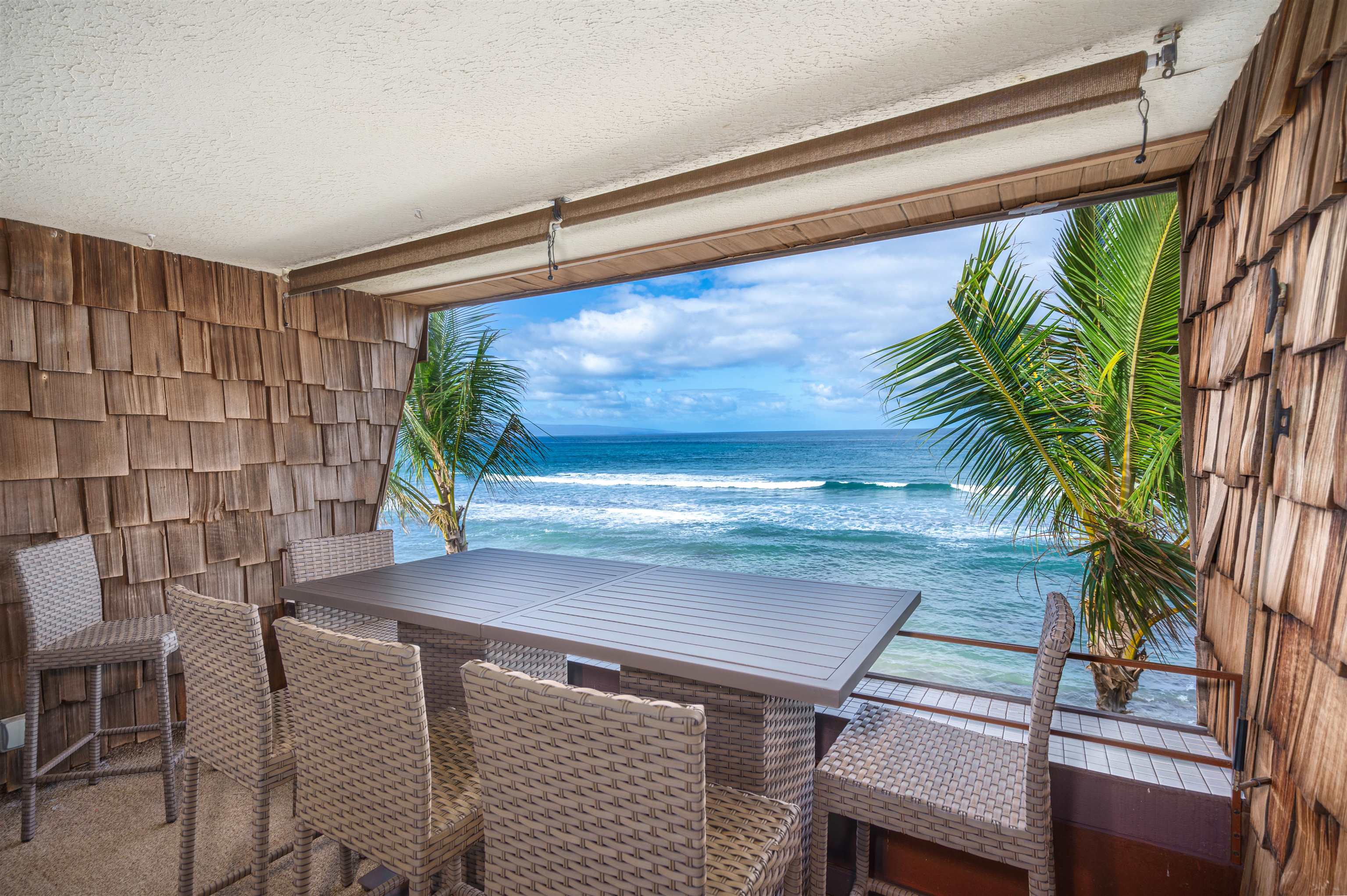 3741 Lower Honoapiilani Rd 302