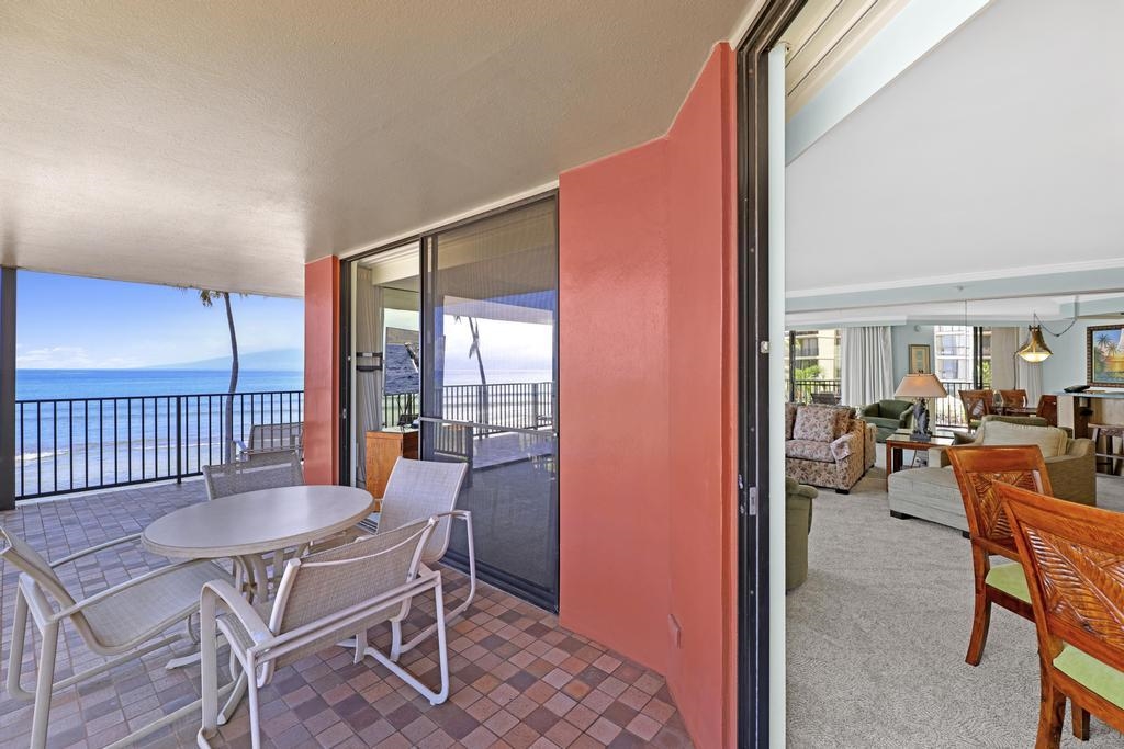 3445 Lower Honoapiilani Rd 201