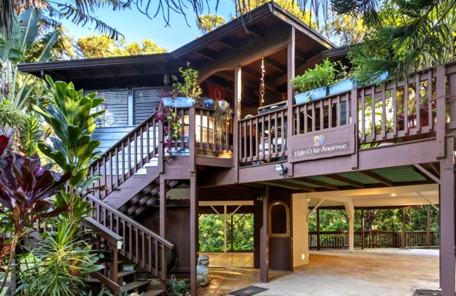 105 E Kuiaha Rd