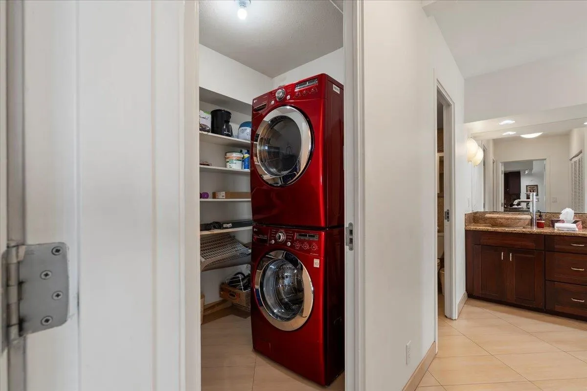 Lahaina, Hawaii 96761, United States, 1 Bedroom Bedrooms, ,1 BathroomBathrooms,Residential,Active,248638