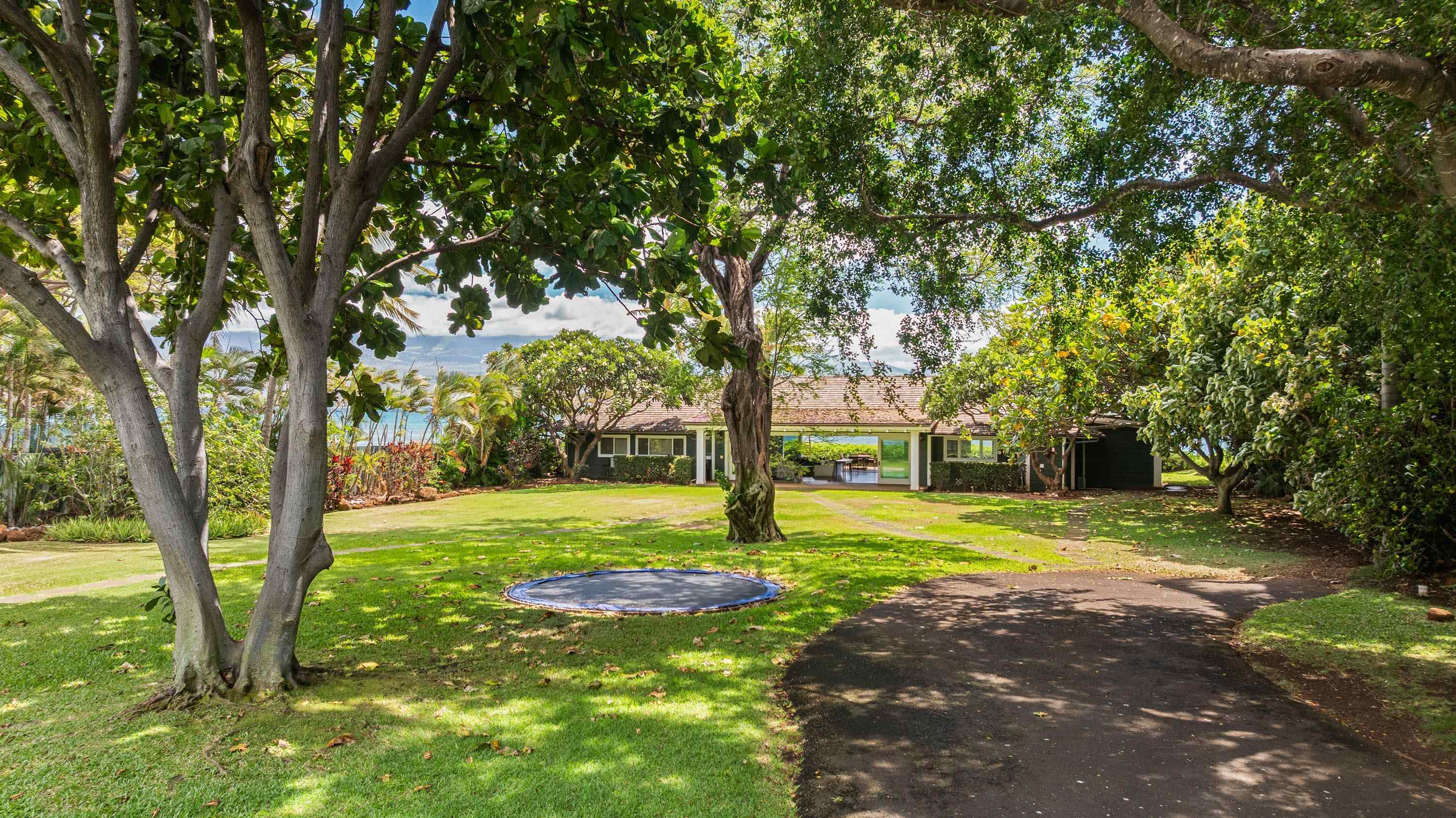 210 Hauoli St