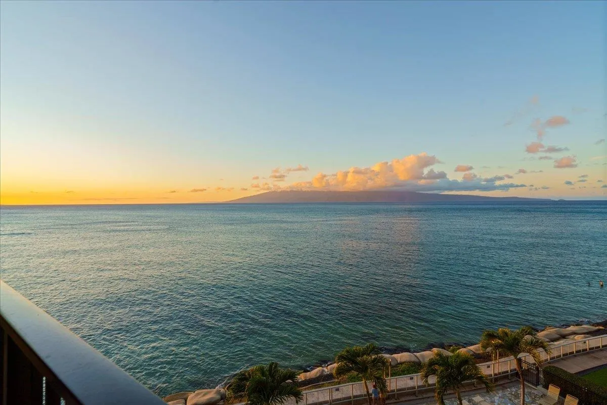 Lahaina, Hawaii 96761, United States, 2 Bedrooms Bedrooms, ,2 BathroomsBathrooms,Residential,Active,253813