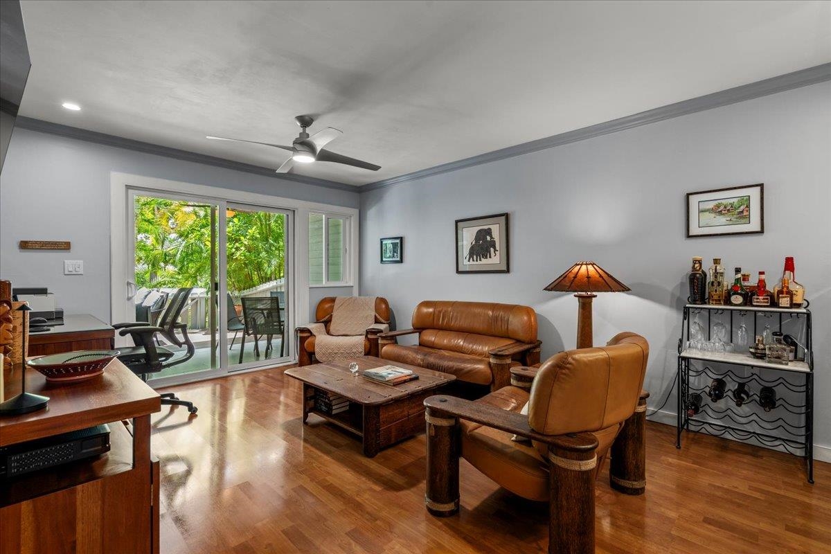 160 Keonekai Rd 27-103