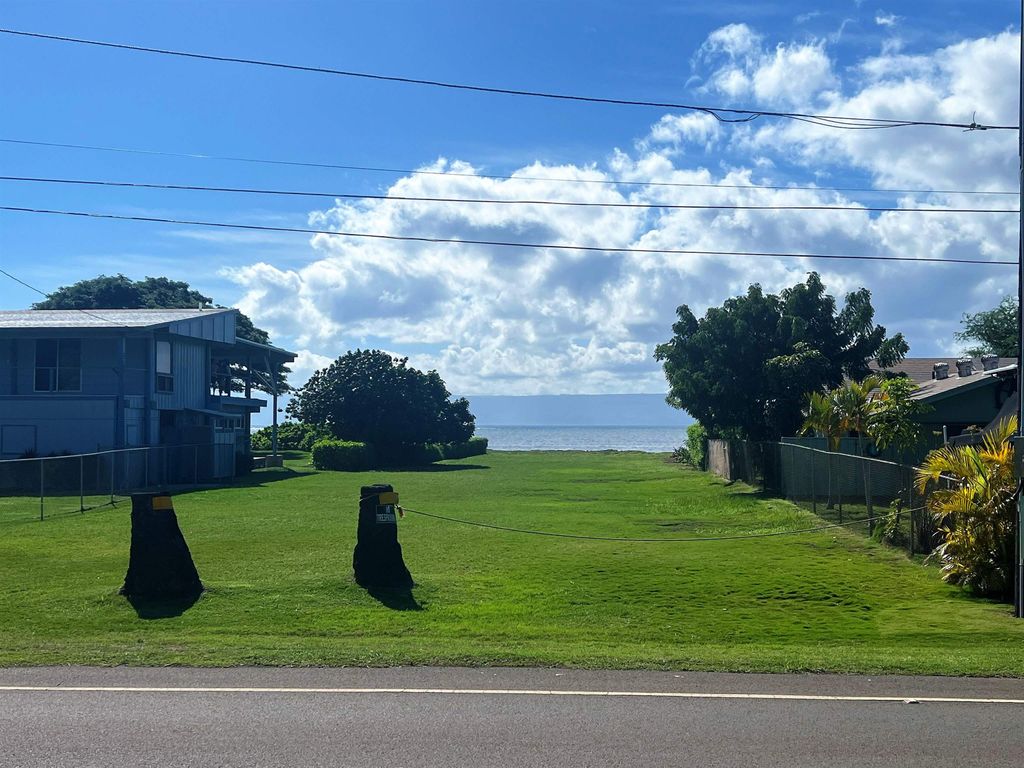 Photo of Kamehameha V Hwy #Lot 005, Kaunakakai, HI 96748 (MLS # 407313)