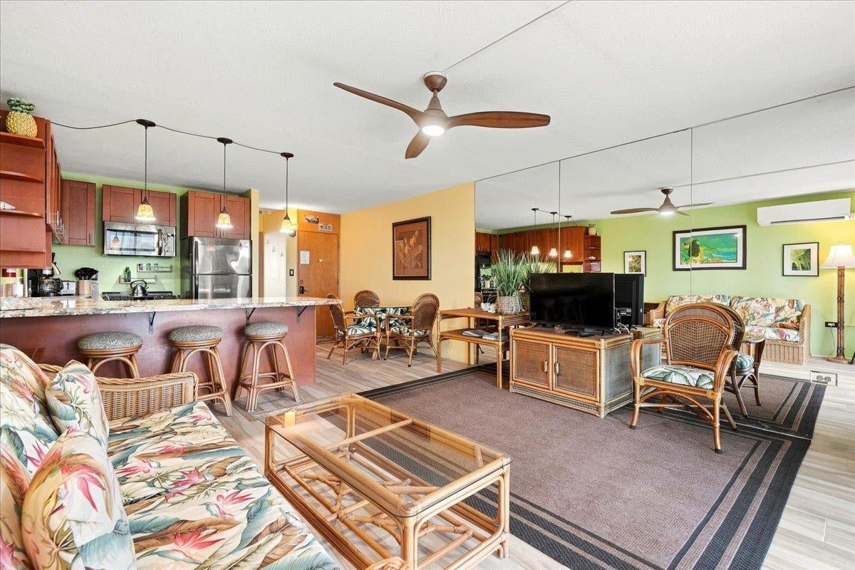 120 Hui Rd F A15