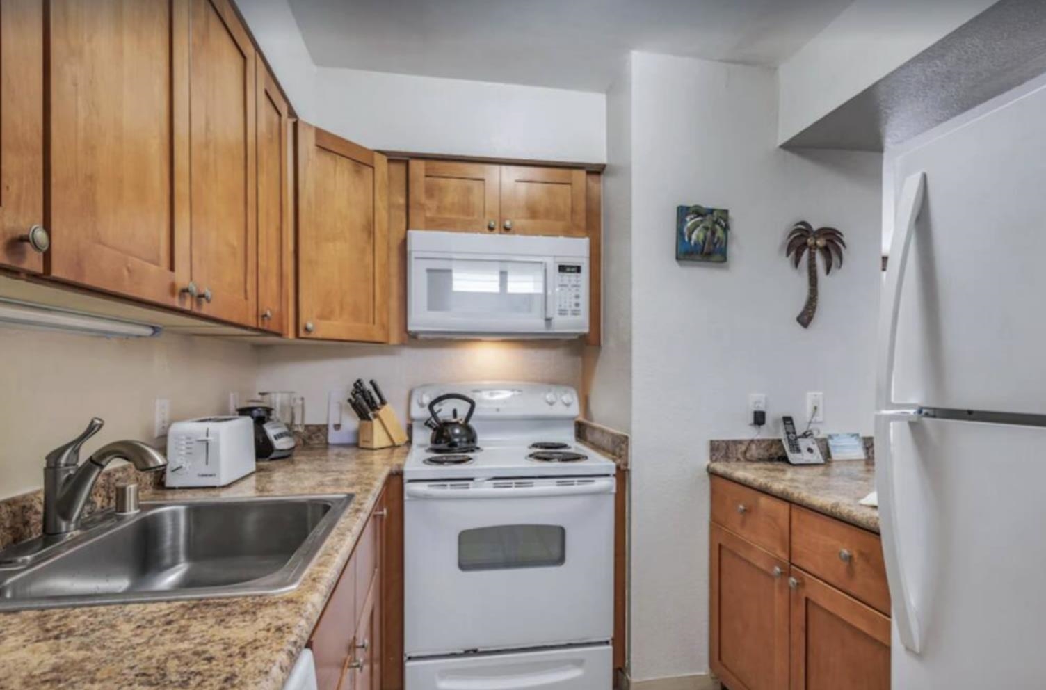 4365 Lower Honoapiilani Rd 906