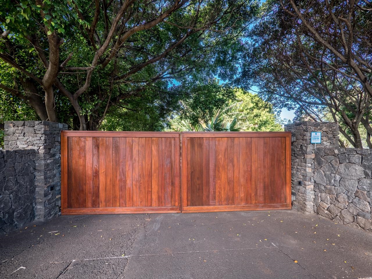 4025 Lower Honoapiilani Rd