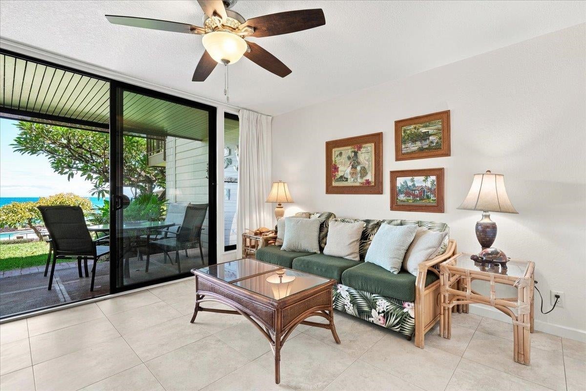 3975 Lower Honoapiilani Rd 115