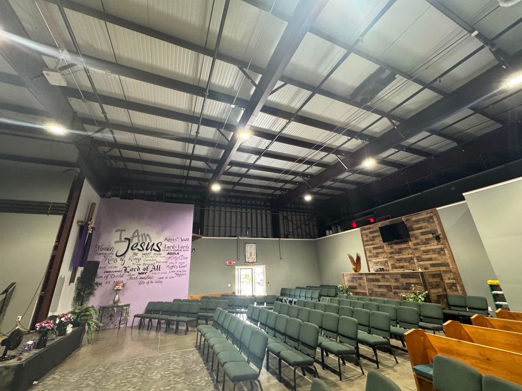 Photo of 63 Laa St #61A, Kahului, HI 96732 (MLS # 407122)