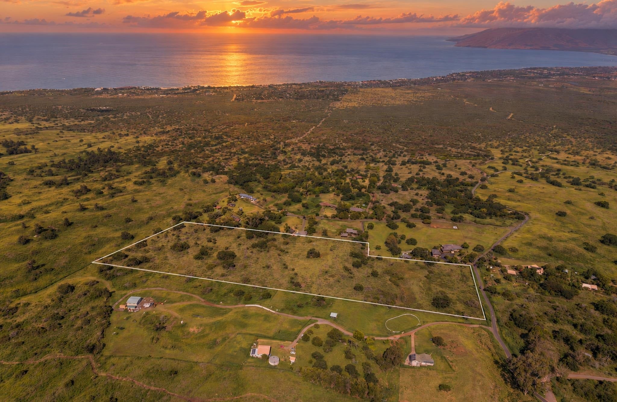 275 Kealakapu Rd