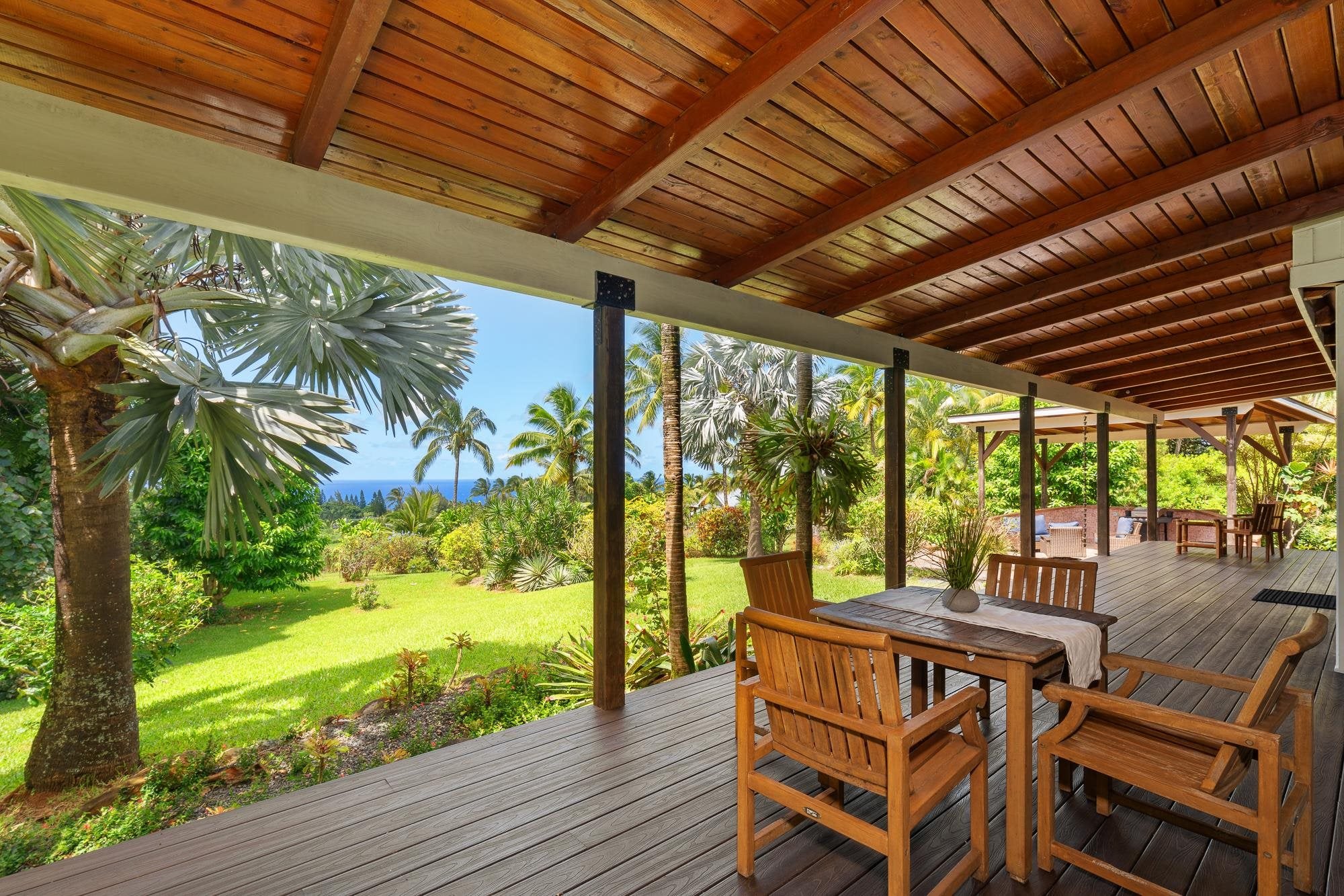 237 Manawai Pl