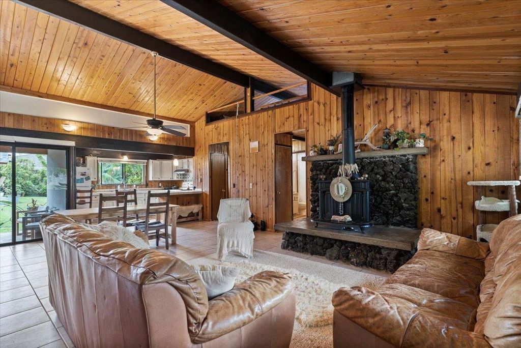 Photo of 11 Keola Pl, Makawao, HI 96768 (MLS # 407634)