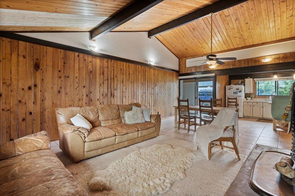 Photo of 11 Keola Pl, Makawao, HI 96768 (MLS # 407634)