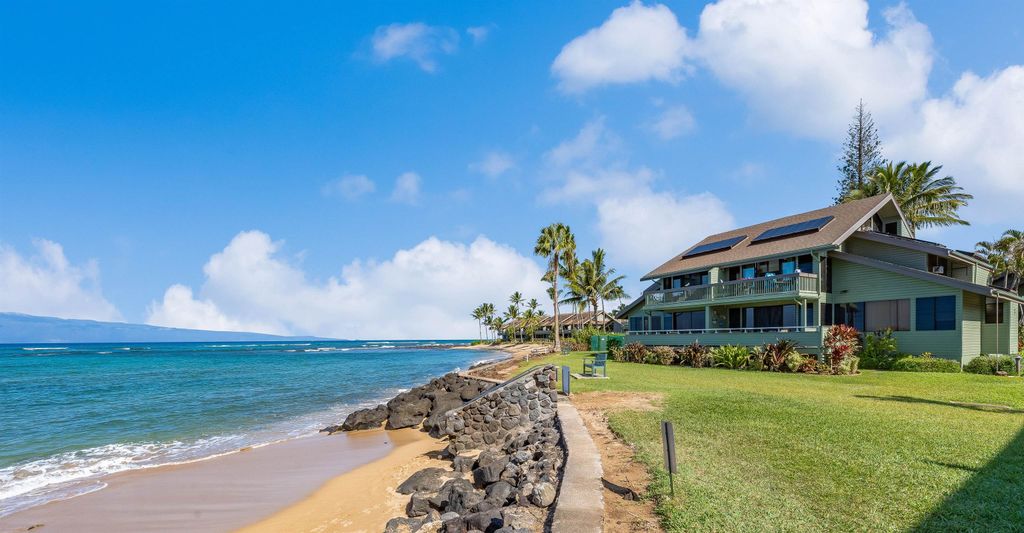 Photo of 4521 Lower Honoapiilani Rd #3A2, Lahaina, HI 96761 (MLS # 407483)