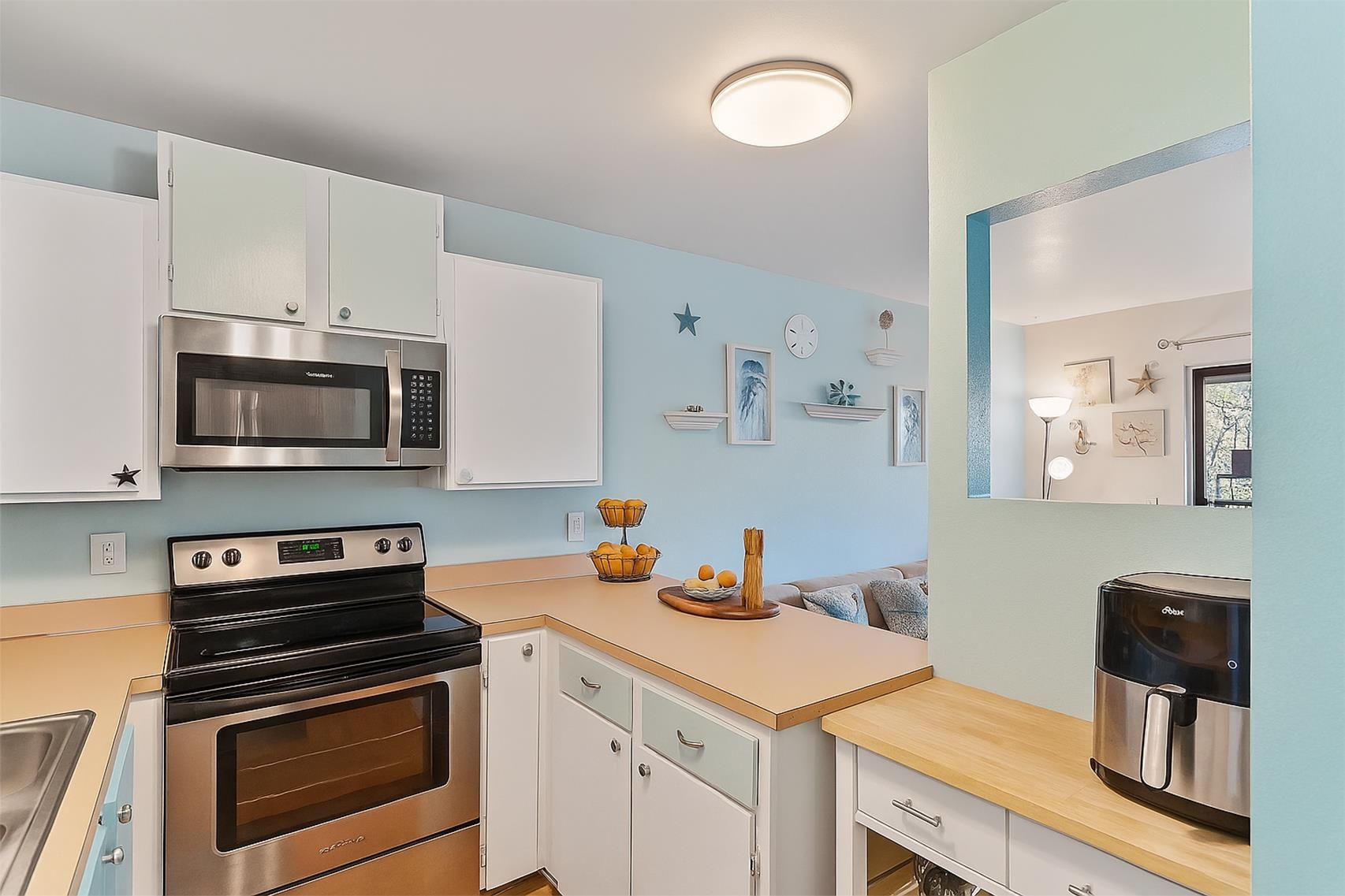 3740 Lower Honoapiilani Rd F306