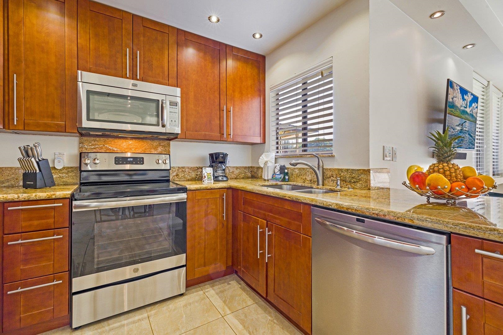 500 Kapalua Dr 14T 1-2