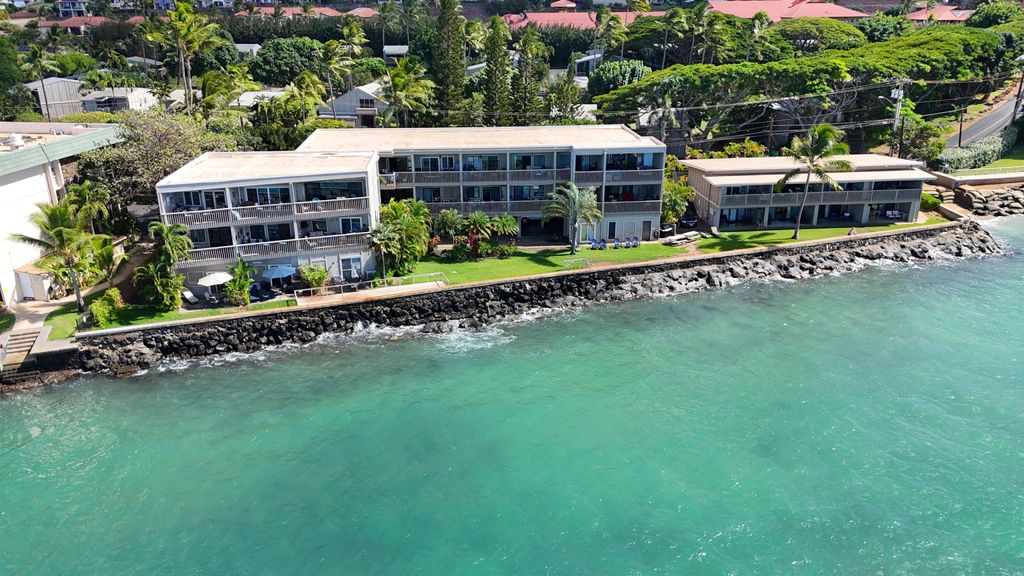 Photo of 4435 Lower Honoapiilani Rd #204, Lahaina, HI 96761 (MLS # 407618)