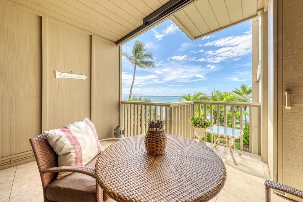 Photo of 4435 Lower Honoapiilani Rd #204, Lahaina, HI 96761 (MLS # 407618)