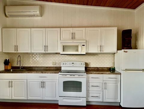 Tiny photo for 215 Aahi Pl, Kaunakakai, HI 96748 (MLS # 405996)