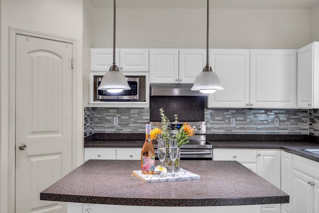 Photo of 73 Hoku Puhipaka St, Kahului, HI 96732 (MLS # 405830)