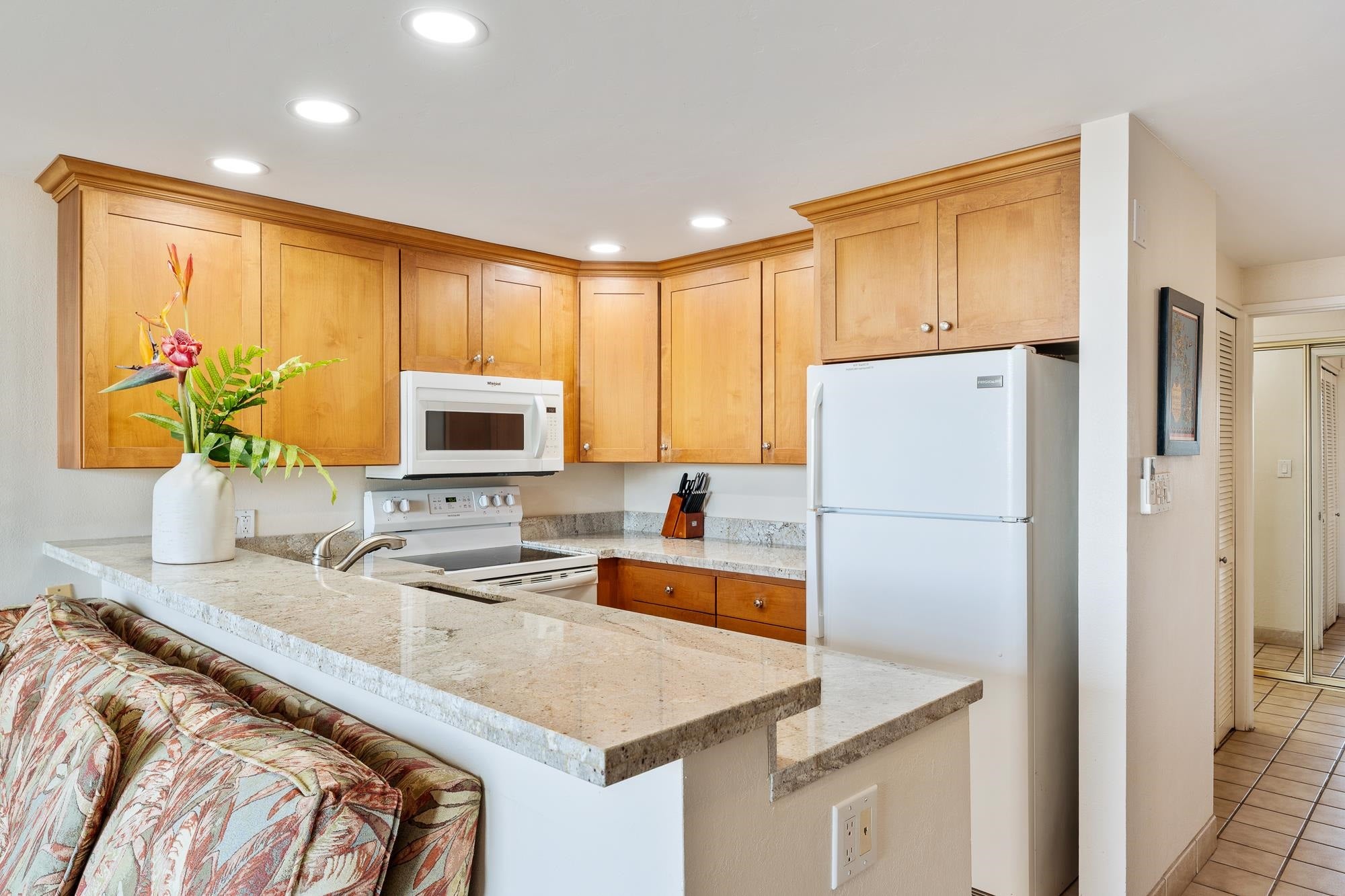 5295 Lower Honoapiilani Rd C35
