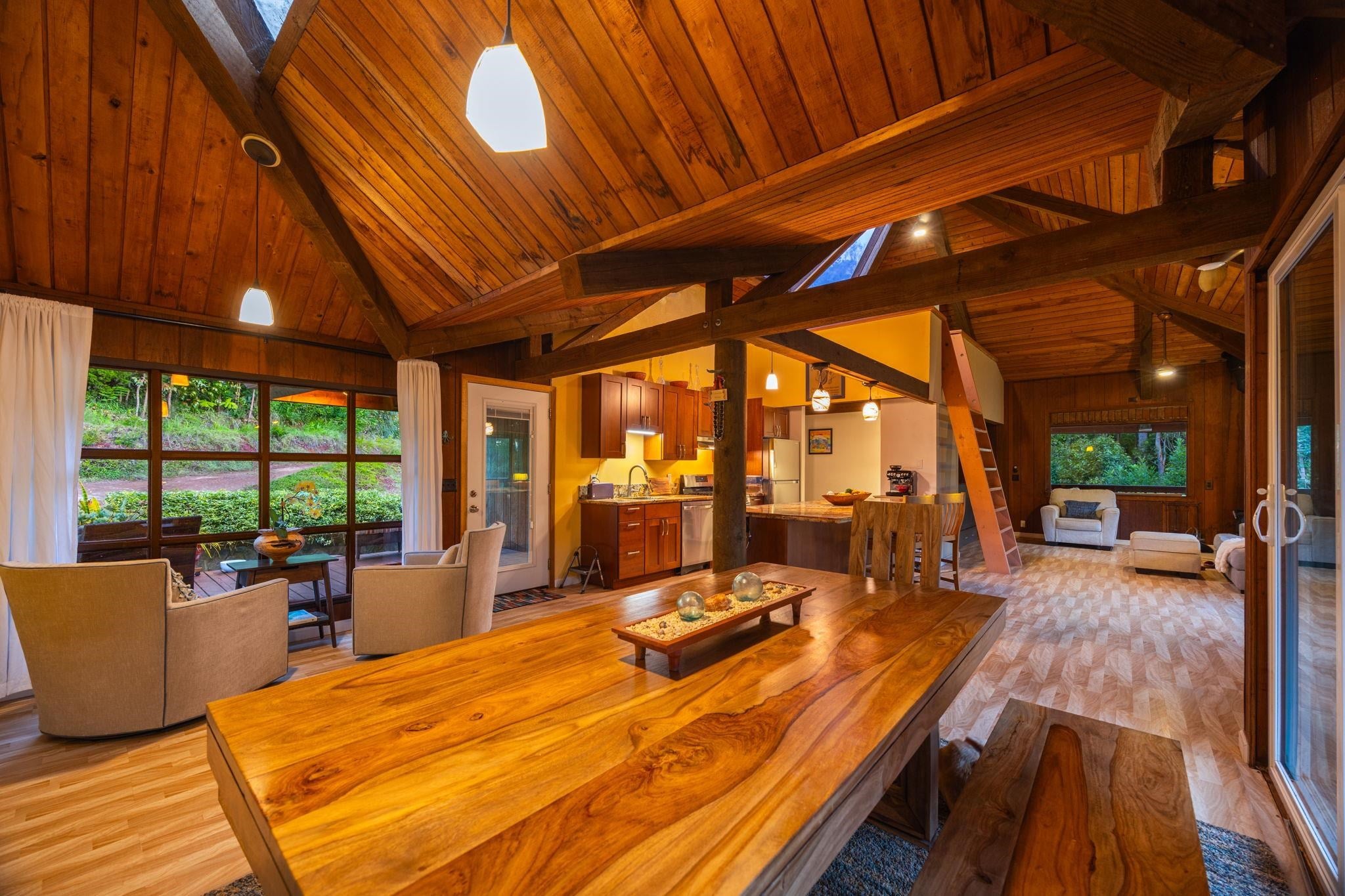 115 Alaluana Rd