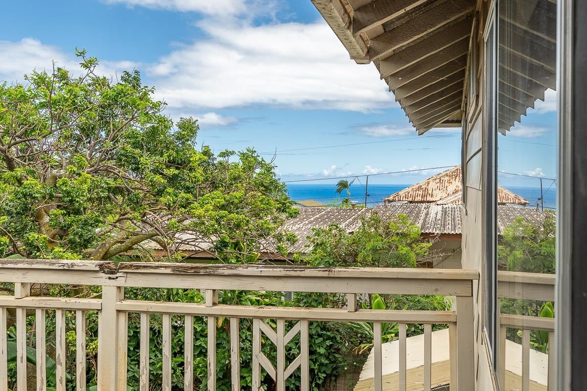 27 Paina St